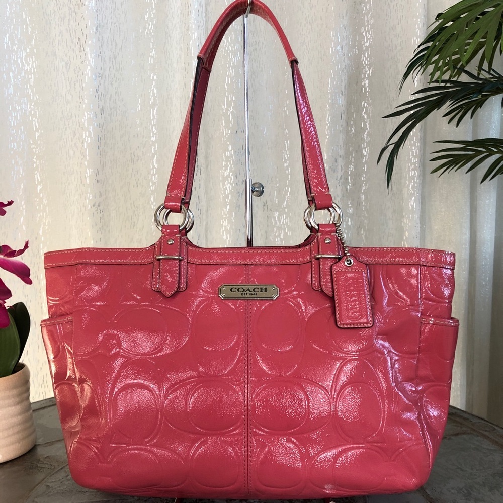 COACH Gallery Patent Leather Tote F19462 Pink
